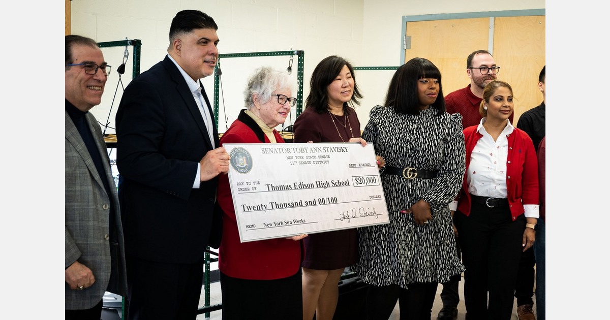 US (NY): Senator, US Representative attend ribbon-cutting for ...