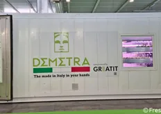 Greatit's Demeter container