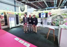 The Aralab team is ready for business, presenting their new Fitoclima 1.200 PLH Plus chamber which is specifically suitable for plant research