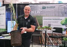Lars Jensen with Ellepot showing off their latest pioneer pot 