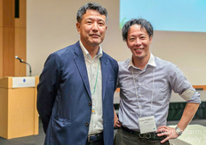 Katashi Kai with 808 Factory, talking with Yuhei Hoshino with Vitec Vegetable Factory were in talks about how they appreciate the transparency in the Japanese vertical farming industry