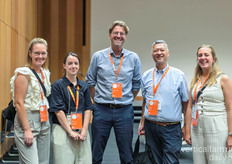 Rianne Vink with Dutch Greenhouse Delta, Tiffany Meijer, Joep van den Bosch with Ridder, Kei Narumi with EnzaZaden, and Mirjam Boekestijn with Dutch Greenhouse Delta are looking to explore collaborations in knowledge sharing in Japan. 