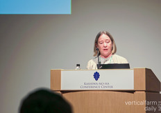 Concluding the symposium was Michele Watts from the University of Melbourne, who discussed ideotyping and engineering space-strawberry cultivars. She sees numerous opportunities in space farming and is eager to expand her research. 