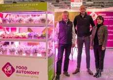 Zoltan Seijpes, Keith Thomas and Anita Zelnik with Food Autonomy. The team gave away that they will be launching a new vertical farming project in the Czech Republic soon!