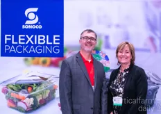 John Keeley and Jeanne Skaggs with Sonoco presenting their sustainable salad packaging 