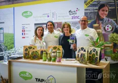 The team with 2BFresh was resent on the show to show their micro leaves, herbs and edible flowers.